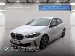 Weiß Gebraucht 2024 BMW M135 Comfort Edition Kleinwagen | 35.907 € (Superpreis)