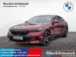 Dragon fire red Gebraucht 2024 BMW i5 M Sport Limousine | 50.950 €