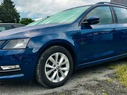 Blau Gebraucht 2017 Skoda Octavia Drive Kombi | 15.800 € (Fairer Preis)