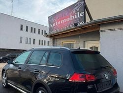 Schwarz Gebraucht 2015 VW Golf VII Basis Kombi | 8.700 € (Superpreis)