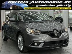 Grau Gebraucht 2017 Renault Scénic IV Experience Van / Kleinbus | 10.850 € (Fairer Preis)