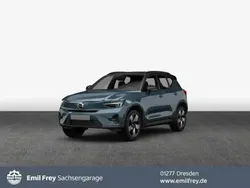 Blau Gebraucht 2024 Volvo XC40 Plus SUV | 35.780 € (Fairer Preis)