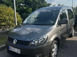 Grau Gebraucht 2014 VW Caddy Team Van / Kleinbus | 8.500 € (Fairer Preis)