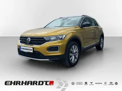 Kurkumagelb metallic Gebraucht 2021 VW T-Roc Style SUV | 22.980 € (Guter Preis)