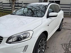 Weiß Gebraucht 2014 Volvo XC60 Momentum SUV | 18.700 € (Fairer Preis)