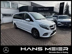 Weiß Gebraucht 2023 Mercedes V300 AMG Van / Kleinbus | 58.390 € (Guter Preis)