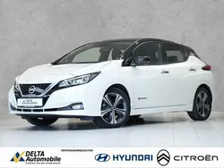 Pearl white/black m Gebraucht 2020 Nissan Leaf N-Connecta Kleinwagen | 13.490 € (Superpreis)