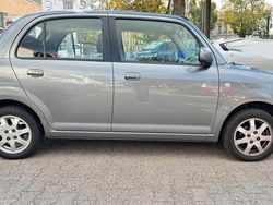 Grau Gebraucht 2008 Daihatsu Trevis Kleinwagen | 1.300 €