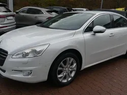 Weiß (metallic) Gebraucht 2011 Peugeot 508 Limousine | 7.490 € (Fairer Preis)