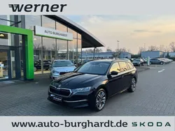 Schwarzmagic perleffekt Neu 2025 Skoda Octavia Tour Kombi | 39.490 € (Etwas zu teuer)