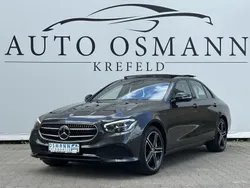 Grün olivgruen matt metallic Gebraucht 2022 Mercedes E300 Avantgarde Limousine | 41.950 € (Fairer Preis)