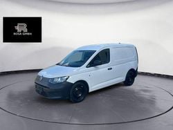 Weiß Gebraucht 2023 VW Caddy Van / Kleinbus | 18.900 € (Guter Preis)
