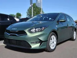 Experience green metallic Neu 2025 Kia Ceed Sportswagon 3 Kombi | 28.730 € (Fairer Preis)