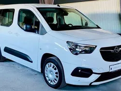 Weiß Gebraucht 2021 Opel Combo Life Van / Kleinbus | 17.990 € (Etwas zu teuer)