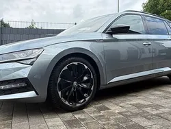 Grau Gebraucht 2021 Skoda Superb SportLine Kombi | 25.400 € (Guter Preis)