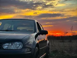 VW Golf IV