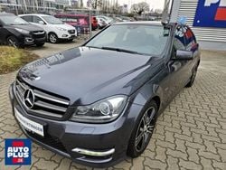 Grau Gebraucht 2014 Mercedes C180 AMG line Limousine | 13.999 € (Etwas zu teuer)