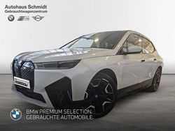 Mineralweiß Gebraucht 2023 BMW iX Sport Line SUV | 52.990 € (Etwas zu teuer)