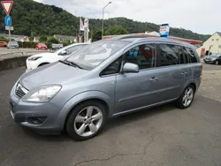 Silber Gebraucht 2010 Opel Zafira Innovation Van / Kleinbus | 8.890 €