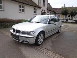 Silber Gebraucht 2004 BMW 318 Limousine | 2.500 € (Fairer Preis)