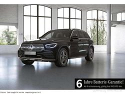 Unilack schwarz Gebraucht 2021 Mercedes GLC300e SUV | 38.800 € (Guter Preis)