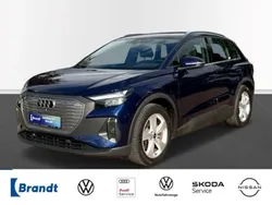 Navarrablau metallic (metallic) Gebraucht 2021 Audi e-tron Basis SUV | 24.490 € (Superpreis)