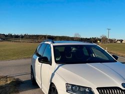 Weiß Gebraucht 2014 Skoda Octavia RS Kombi | 8.800 € (Etwas zu teuer)