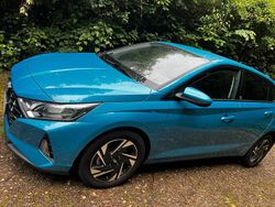 Blau Gebraucht 2022 Hyundai i20 Kleinwagen | 15.500 € (Fairer Preis)