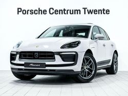 Grau Gebraucht 2023 Porsche Macan SUV | 72.479 €
