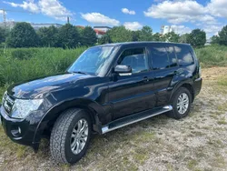 Schwarz Gebraucht 2013 Mitsubishi Pajero Edition SUV | 17.500 € (Fairer Preis)