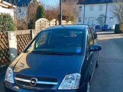 Violet Gebraucht 2006 Opel Meriva Van / Kleinbus | 1.400 € (Guter Preis)