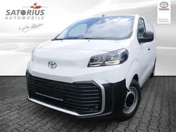 Icy white Gebraucht 2024 Toyota Proace Van | 30.290 € (Fairer Preis)
