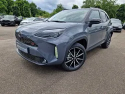 Storm grey Neu 2025 Toyota Yaris Cross Sport SUV | 36.990 €