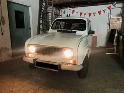 Weiß Gebraucht 1987 Renault R4 Kleinwagen | 8.844 €