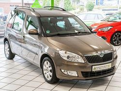 Braun Gebraucht 2013 Skoda Roomster Ambition Van / Kleinbus | 8.950 €
