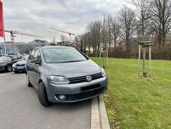 Grau Gebraucht 2012 VW Golf Plus Cross Match Van / Kleinbus | 8.300 € (Etwas zu teuer)