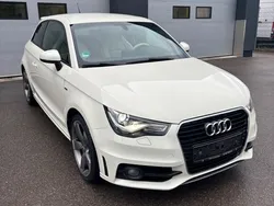 Weiß Gebraucht 2012 Audi A1 S-Line Kleinwagen | 11.400 € (Fairer Preis)