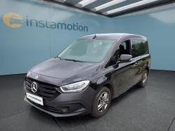 Schwarz Gebraucht 2024 Mercedes eCitan Van / Kleinbus | 23.499 € (Fairer Preis)
