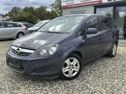 Blau Gebraucht 2011 Opel Zafira Design Edition Van / Kleinbus | 1.799 € (Superpreis)