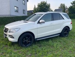 Weiß Gebraucht 2013 Mercedes ML350 SUV | 17.500 € (Guter Preis)