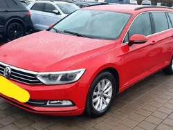 Rot Gebraucht 2019 VW Passat Comfortline Kombi | 15.999 € (Guter Preis)