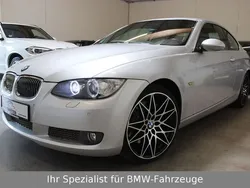 Titansilber metallic Gebraucht 2008 BMW 335 Comfort Edition Coupé | 15.499 € (Superpreis)