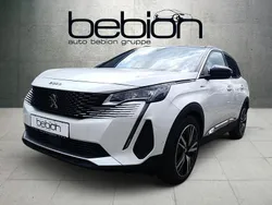 Perlmutt weiss Gebraucht 2021 Peugeot 3008 GT Limousine | 27.880 € (Fairer Preis)
