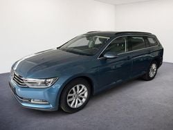 Blau Gebraucht 2017 VW Passat Comfortline Kombi | 14.890 € (Guter Preis)