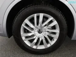 Antimonsilber metallic Gebraucht 2022 VW Touareg Elegance SUV | 54.671 € (Guter Preis)