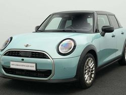 Grün Gebraucht 2024 Mini Cooper Favoured Kleinwagen | 31.610 € (Fairer Preis)