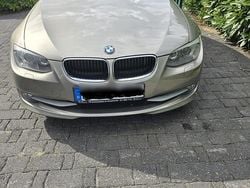 Beige Gebraucht 2010 BMW 320 Cabriolet Cabrio | 8.500 €