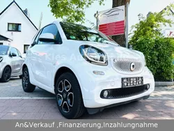 Weiß Gebraucht 2018 Smart ForTwo Cabrio Passion Cabrio | 16.470 € (Fairer Preis)