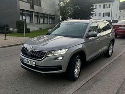 Grau Gebraucht 2019 Skoda Kodiaq Style SUV | 20.200 € (Guter Preis)