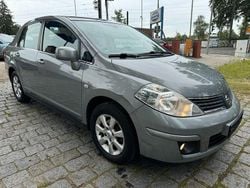 Silber Gebraucht 2008 Nissan Tiida Acenta Limousine | 2.499 € (Fairer Preis)